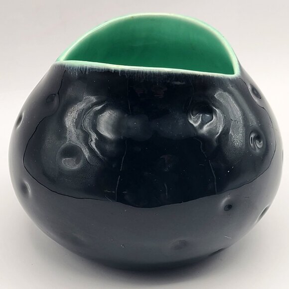 Royal Haeger Vintage MCM 1960s Black Green High Gloss Frog Mouth Dimpled Vase - Picture 3 of 10